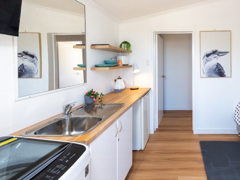 Catalyst Farm Stay Laundry Facilities